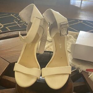Gianni Bini Cream Heels with Buckle Accent